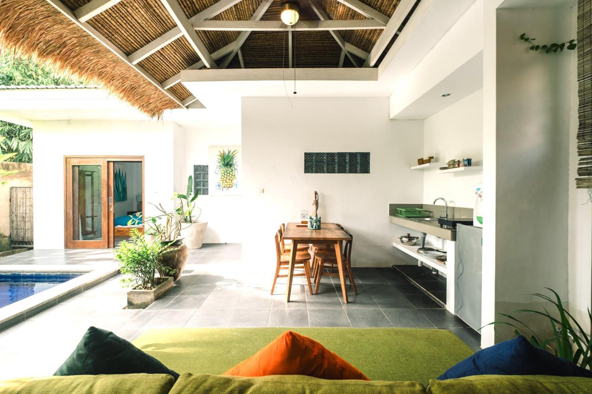 Mewali Villa'S Kuta  Екстериор снимка